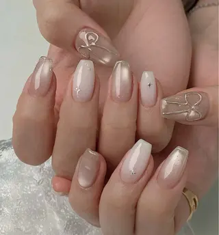 ネイル Le Clavier  Nail Salon所属・佐藤 ゆきのネイルデザイン