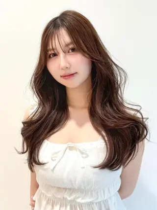ロング カラー 透明感ブリーチなし♡ 赤み消しNO.1渡邉のヘアスタイル
