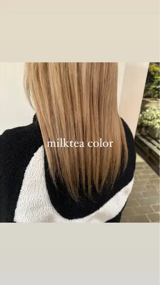 ミディアム カラー ヘアアレンジ 飯島 美海のヘアスタイル