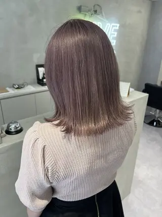 カラー 愛子 /ハイトーンのヘアスタイル