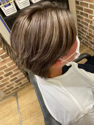 ショート カラー メンズ 國分 伸也のヘアスタイル