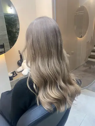 ロング 「似合わせ/髪質改善 《ワタル》」のヘアスタイル