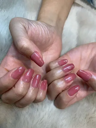 ネイル アトリエ・マリス所属・福与 美幸のネイルデザイン