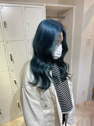 セミロング カラー akane .のヘアスタイル