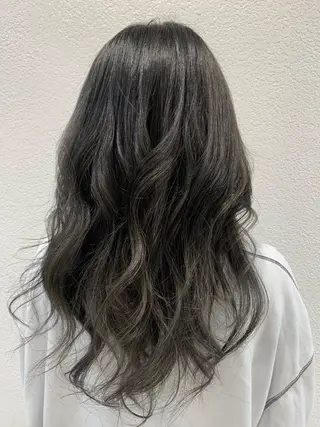 ロング MINAMl 🌿のヘアスタイル