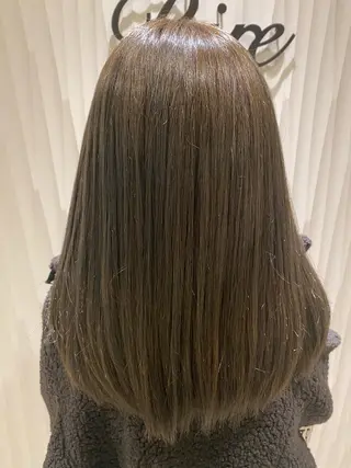 セミロング 大倉 未波のヘアスタイル