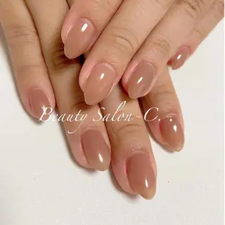 ミディアム Lino Uのネイルデザイン