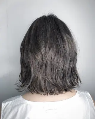 セミロング カラー 山中 大輝のヘアスタイル