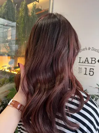 セミロング スパニスト おおつかちなつのヘアスタイル