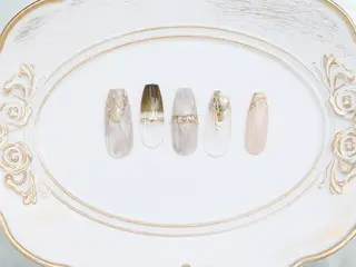 ネイル ❤️💛REBEST 京橋　nailのネイルデザイン