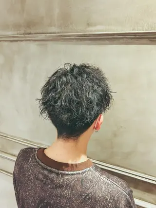 ショート パーマ メンズ Lilly所属・成田 智彩のヘアスタイル