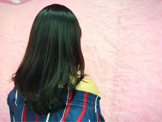 ミディアム セミロング ロング カラー boutique misakiのヘアスタイル