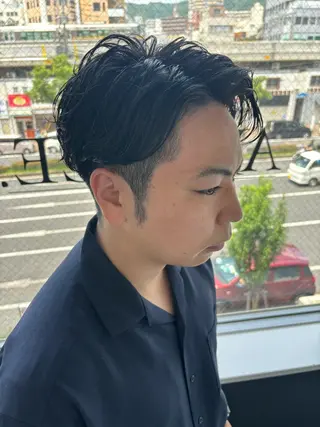 ミディアム パーマ メンズ 穐田 航のヘアスタイル