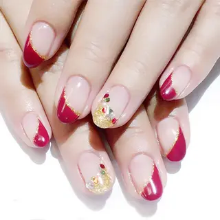 ネイル Chiara チップ長さ出しのネイルデザイン