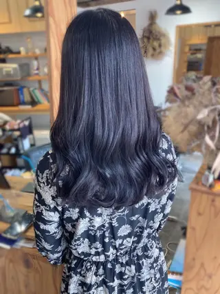 セミロング roka ノゾミのヘアスタイル