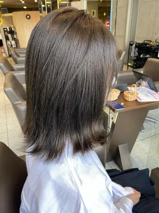 ミディアム カラー 🔥指名率No. 1 🔥⭐️ひかる⭐️のヘアスタイル