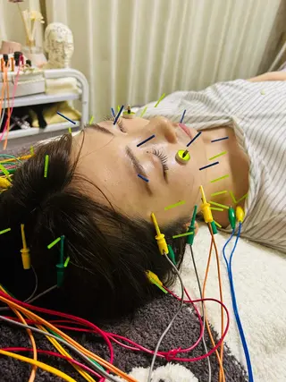 美容鍼灸サロン mahoroba院長のエステ・リラクイメージ