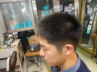 ショート メンズ sora所属・廣瀬 瞳のヘアスタイル