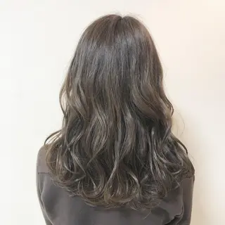 セミロング カラー パーマ 【スタイリスト】此木 裕菜のヘアスタイル