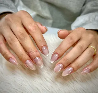 ネイル Nailsalon Latteのネイルデザイン