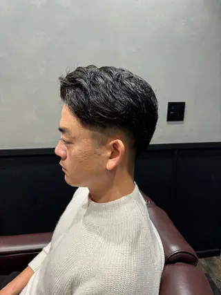 ミディアム ヒロ銀座バーバーショップ名古屋本店所属・小島 優奈のヘアスタイル
