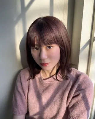 ミディアム カラー Henrietta  自由が丘所属・ベージュ/ブリーチ無 し/透明感/yukiのヘアスタイル