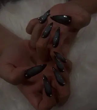 ネイル STEW nail 𝐑𝐢𝐤𝐨のネイルデザイン
