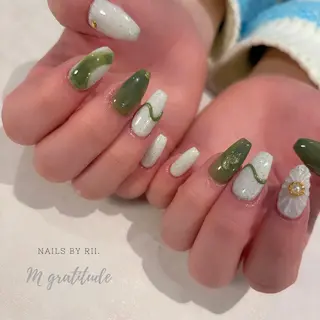 ネイル Rii. nailのネイルデザイン
