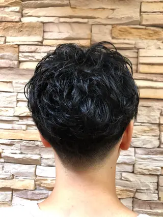 パーマ メンズ 本多 美羽のヘアスタイル