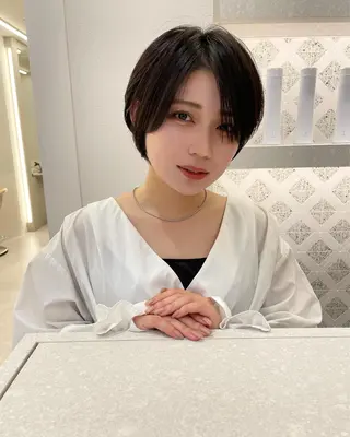 ショート カラー 木原良 (キハラ リョウ)のヘアスタイル