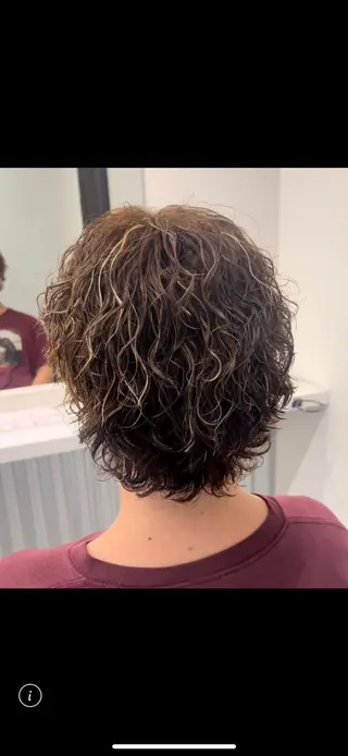 ショート カラー パーマ メンズ 鶴田 来夢のヘアスタイル