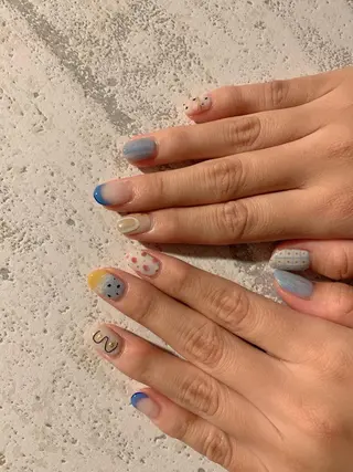 ネイル ネイリスト EMIのネイルデザイン