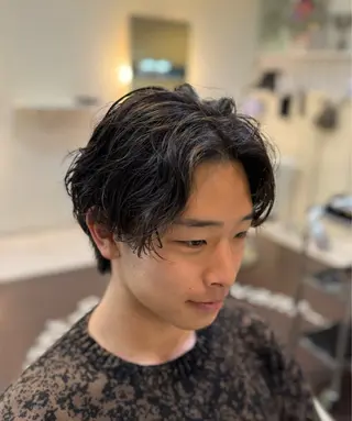 ショート パーマ メンズ 長屋 裕也のヘアスタイル