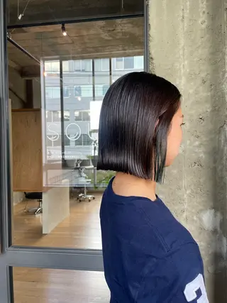 ミディアム カラー SOU所属・ふるかわ れなのヘアスタイル