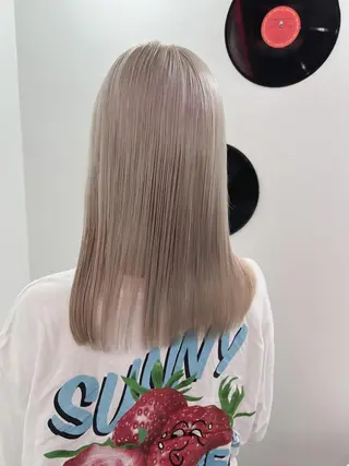 セミロング カラー 🧨ブリーチー×ボブ レイヤー💎じゅえるのヘアスタイル