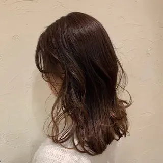 カラー ハルナ /ボブカットモデルのヘアスタイル