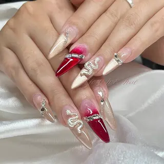 ネイル LR.ONE ヨウのネイルデザイン