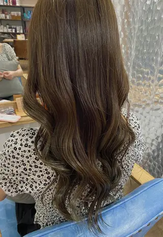 ロング カラー ヘアアレンジ 艶ハイトーンカラー/ 梅田美容室/runaのヘアスタイル
