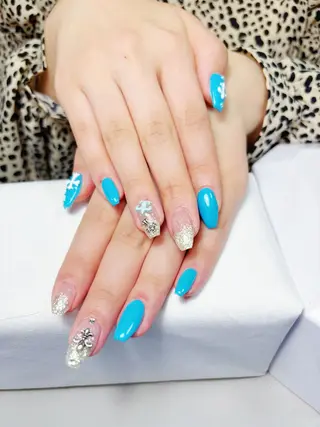 ネイル 🍪 YOSHI🧋のネイルデザイン