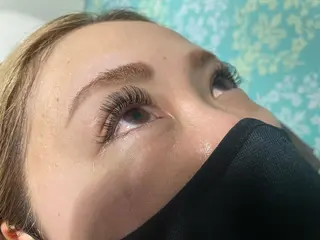 マツエク・マツパ J3eyelash所属・吉岡 翠のマツエク・マツパデザイン