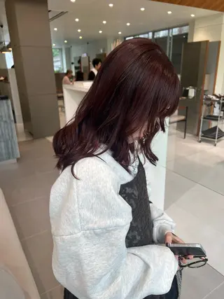 セミロング LORENAO所属・マロベージュ rinaのヘアスタイル