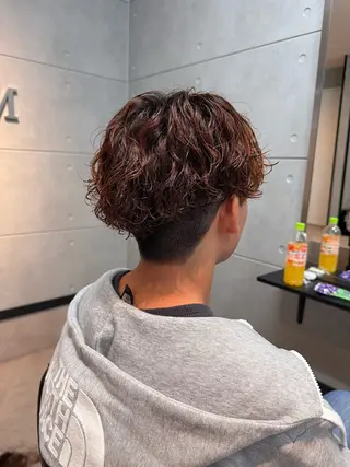 ミディアム カラー パーマ LIM Men's hair所属・吉川 昌志のヘアスタイル