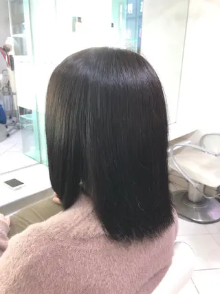 ミディアム カラー 保住 亮太のヘアスタイル