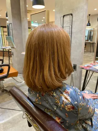 ミディアム KAITOH ATSUSHIのヘアスタイル