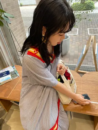 ロング wewe: momoeのヘアスタイル