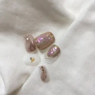 nails by sayaのネイルデザイン