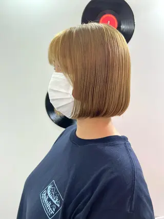 ショート カラー ヘアアレンジ 🧨ブリーチー×ボブ レイヤー💎じゅえるのヘアスタイル