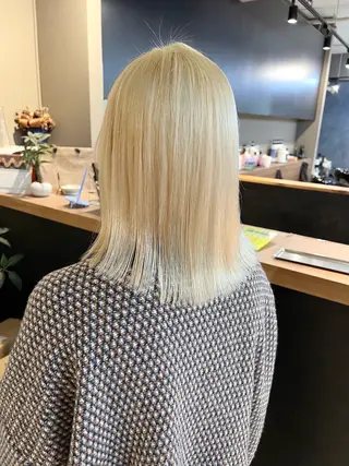 ミディアム カラー daiki 原宿のヘアスタイル