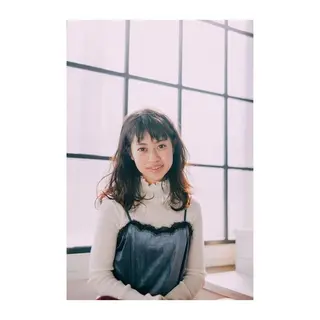 セミロング パーマ (スタイリスト)牧 好美のヘアスタイル