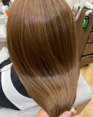 カラー パーマ ヘアアレンジ メンズ キッズ ネイル マツエク・マツパ Saffyハリウッド トリートメント◎のヘアスタイル